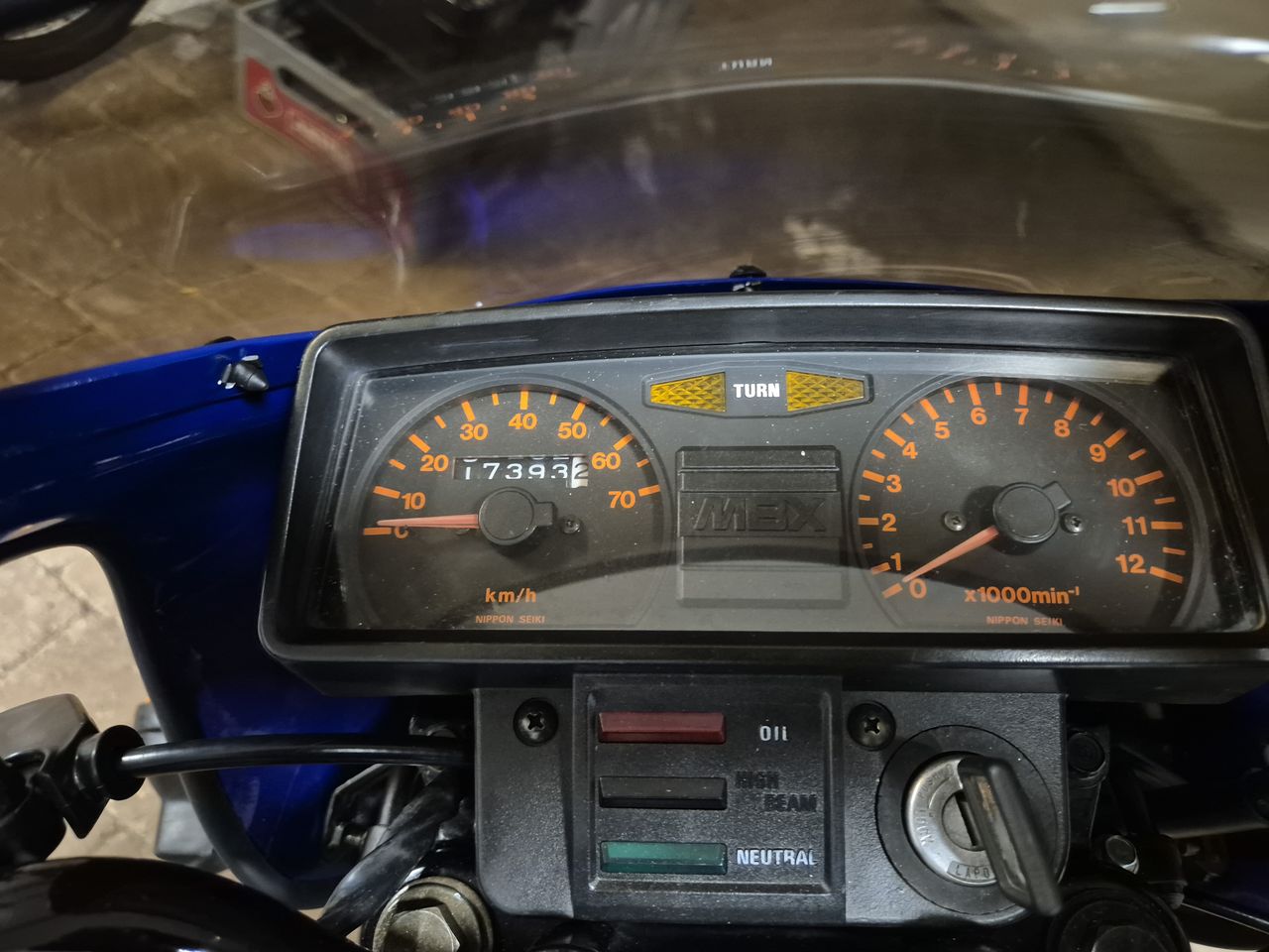 Cockpit der Honda MBX 50
